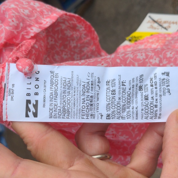 Billabong x Wrangler Coral Floral Print Round Neckline w/ Keyhole Closure NWT - Picture 16 of 16